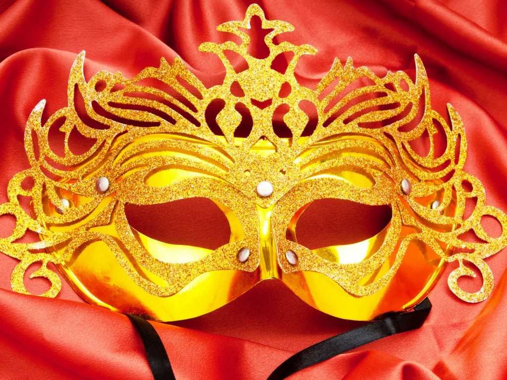 Horizontal Big Image GOLD.jpg